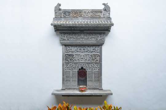 好,用户让我写一篇关于神龛设计的文章,标题和内容都要写。首先,我得确定标题,得吸引人,同时又能准确反映内容。可能用神龛设计讲究,布局与这样的标题,既点出了主题,又有一定的吸引力,象征,希望,能量,第1张 好,用户让我写一篇关于神龛设计的文章,标题和内容都要写。首先,我得确定标题,得吸引人,同时又能准确反映内容。可能用神龛设计讲究,布局与这样的标题,既点出了主题,又有一定的吸引力,象征,希望,能量,第1张