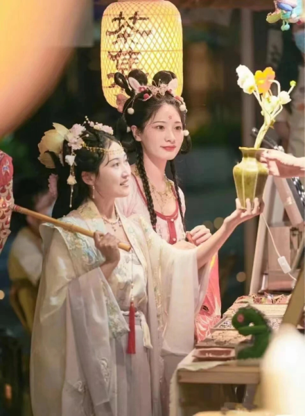 拜拜求签,祈福之旅,探寻古老文化的现代演绎——创意文案与图片展示,事业,求签,占卜,第1张 拜拜求签,祈福之旅,探寻古老文化的现代演绎——创意文案与图片展示,事业,求签,占卜,第1张