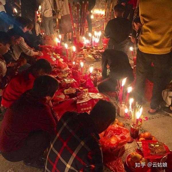 正月拜神大吉时辰查询表,揭秘传统祈福的最佳时机,事业,希望,吉时,第1张 正月拜神大吉时辰查询表,揭秘传统祈福的最佳时机,事业,希望,吉时,第1张