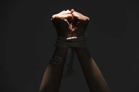 解梦手被绑住,揭示潜意识中的束缚与自由渴望,象征,挑战,希望,第1张 解梦手被绑住,揭示潜意识中的束缚与自由渴望,象征,挑战,希望,第1张