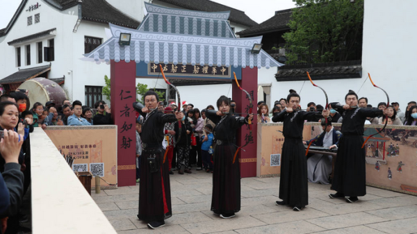 柯桥寺庙求签,探寻古镇神秘力量,体验传统文化魅力,求签,寺庙,祈福,第1张 柯桥寺庙求签,探寻古镇神秘力量,体验传统文化魅力,求签,寺庙,祈福,第1张