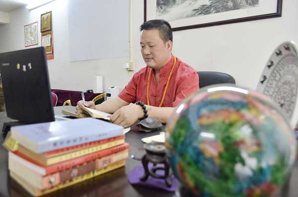 八字测算,揭秘东西住宅布局与个人命理的契合,命运,八字,风水,第1张 八字测算,揭秘东西住宅布局与个人命理的契合,命运,八字,风水,第1张