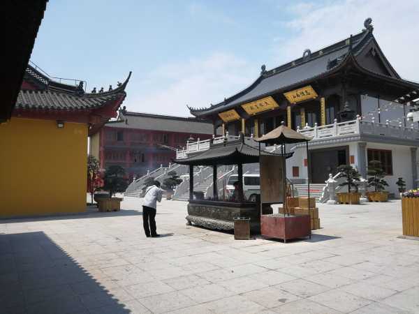 南山寺求签开放，传统文化与现代生活的融合,希望,求签,吉凶,第1张