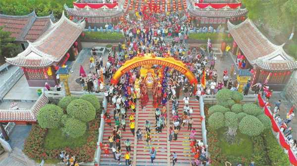 拜求签,费用几何?揭秘文化中的求签开销与意义,事业,求签,祈福,第1张 拜求签,费用几何?揭秘文化中的求签开销与意义,事业,求签,祈福,第1张