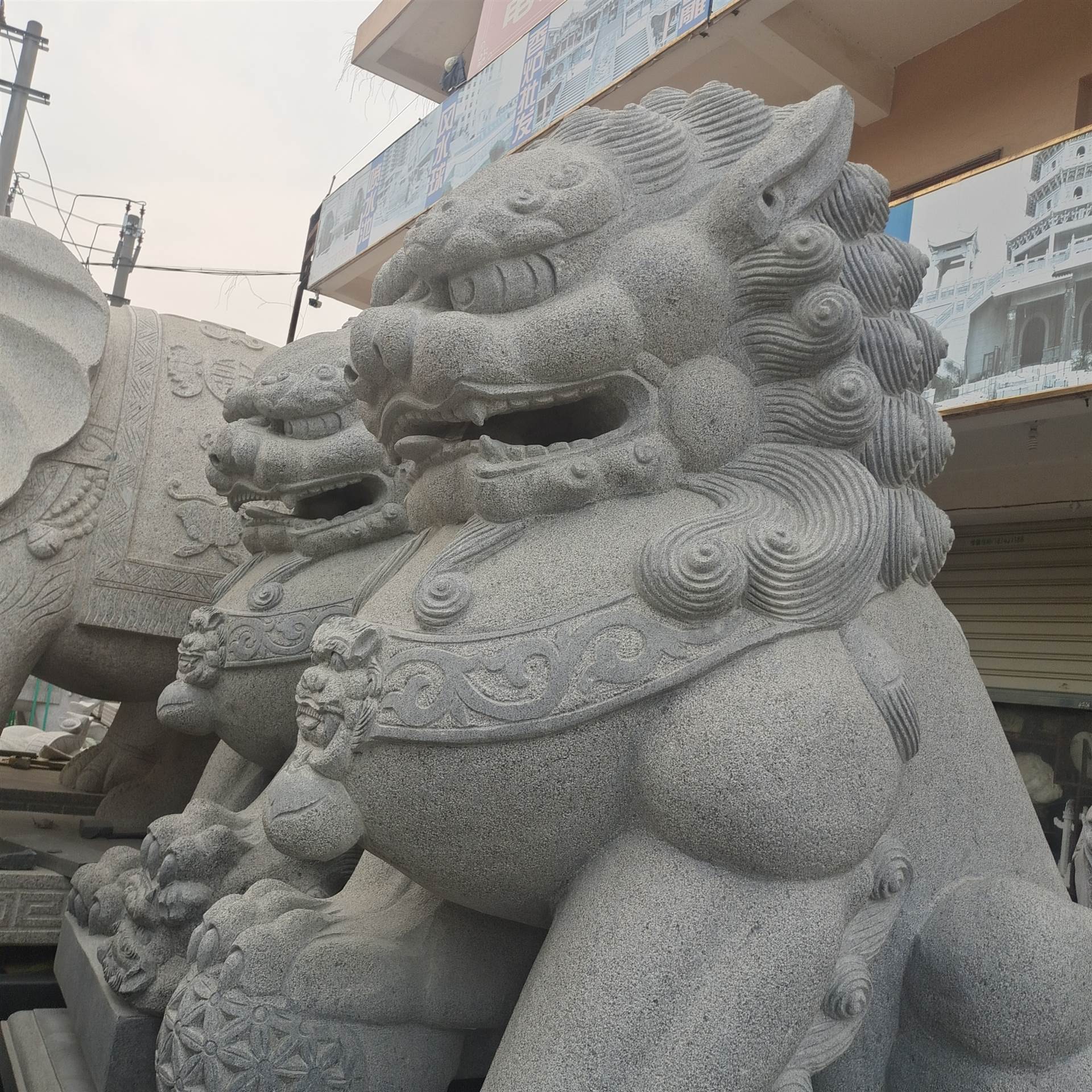 石雕摆件在家庭布局中的艺术与讲究,象征,事业,气场,第1张 石雕摆件在家庭布局中的艺术与讲究,象征,事业,气场,第1张