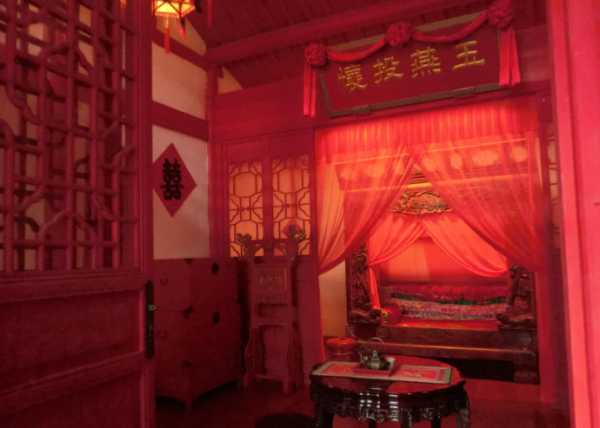 门外讲究,打造吉星高照的幸福之门,事业,风水,财运,第1张 门外讲究,打造吉星高照的幸福之门,事业,风水,财运,第1张