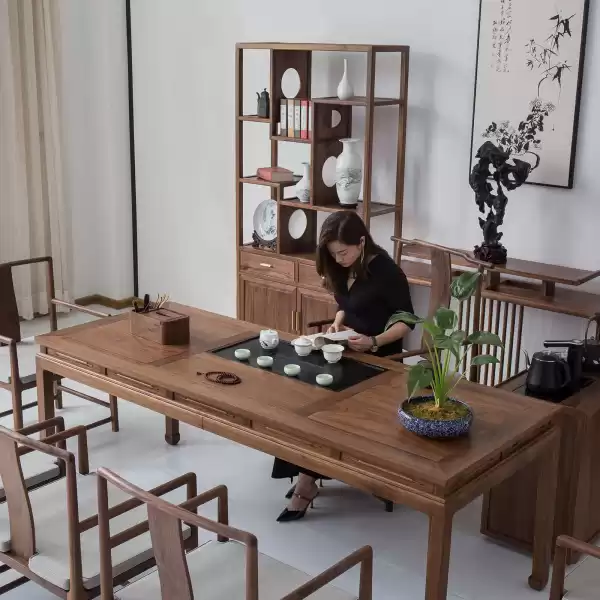 茶室摆什么头像好看——打造宜人茶室氛围的秘诀,象征,希望,气场,第1张 茶室摆什么头像好看——打造宜人茶室氛围的秘诀,象征,希望,气场,第1张