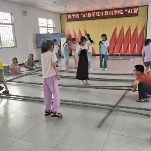 二月二查分吉时,揭秘民间传统与现代教育的结合,象征,挑战,吉时,第1张 二月二查分吉时,揭秘民间传统与现代教育的结合,象征,挑战,吉时,第1张