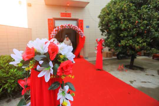 接亲院里布置指南,打造庆和谐的美好氛围,事业,美好,风水,第1张 接亲院里布置指南,打造庆和谐的美好氛围,事业,美好,风水,第1张