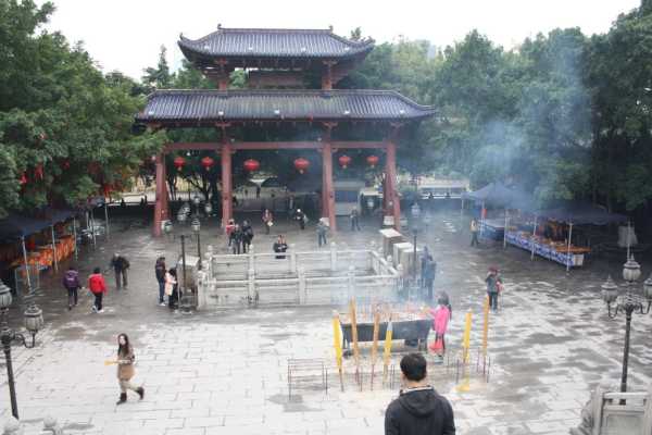 黄旗山求签文化,探寻古山的神秘祈福之旅,求签,吉凶,美好,第1张 黄旗山求签文化,探寻古山的神秘祈福之旅,求签,吉凶,美好,第1张