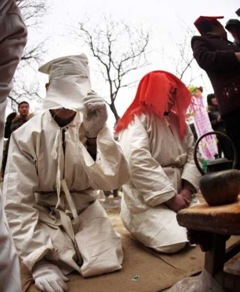 经常梦到戴孝,揭秘梦境中的丧葬符号及其寓意,象征,事业,自我,第1张 经常梦到戴孝,揭秘梦境中的丧葬符号及其寓意,象征,事业,自我,第1张