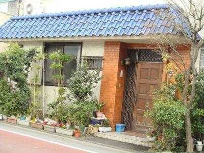 隔壁房子影响?揭秘学中的邻里关,事业,气场,能量,第1张 隔壁房子影响?揭秘学中的邻里关,事业,气场,能量,第1张