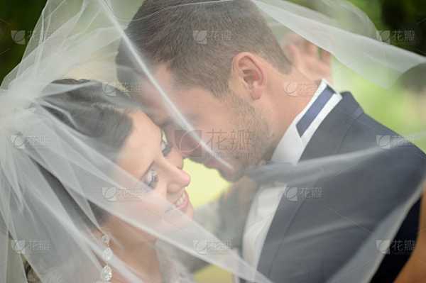 吉时吉日，祝福新郎新娘幸福美满——一场浪漫的婚礼庆典,事业,挑战,吉时,第1张