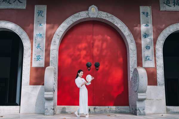 探寻栖霞寺，揭秘在哪里求签的神秘之旅,求签,寺庙,祈福,第1张