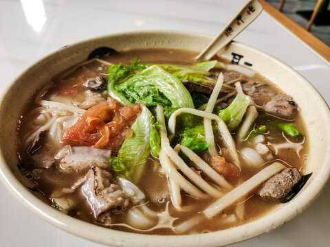 揭秘梦境，梦见煮粉的周公解梦含义及原因分析,象征,事业,挑战,第1张