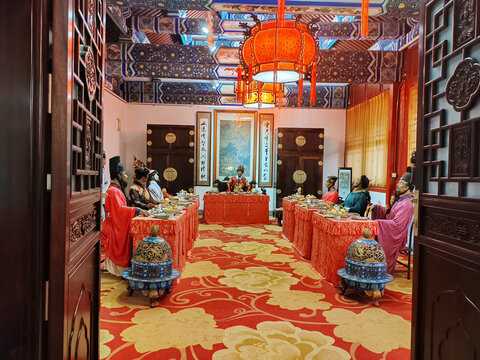 梦到参加宴席，揭秘梦境中的预兆与寓意,象征,事业,美好,第1张