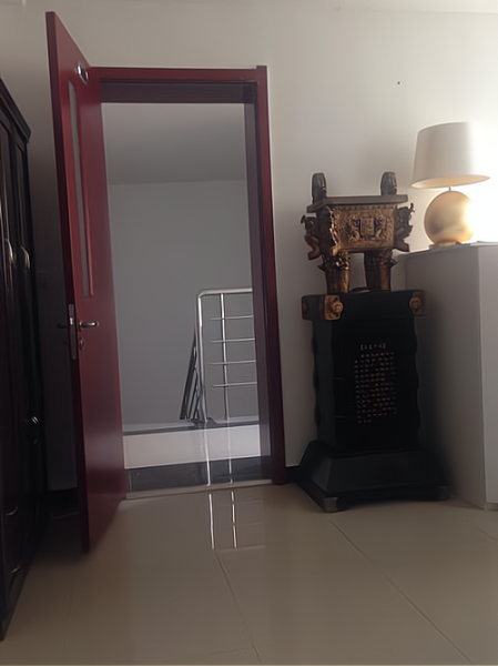 门口风大，探寻神秘预兆背后的解梦奥秘,象征,事业,挑战,第1张