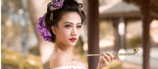 揭秘算命的神秘力量，她究竟靠什么算命？,命运,算命,气场,第1张