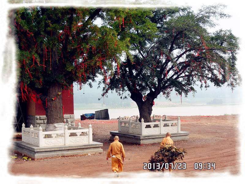 灵山寺求签，古老的与现代生活的碰撞，有用与否，心知肚明,希望,自我,求签,第1张