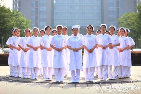 护士十二星座，揭秘护理行业的星座性格密码,事业,挑战,希望,第1张