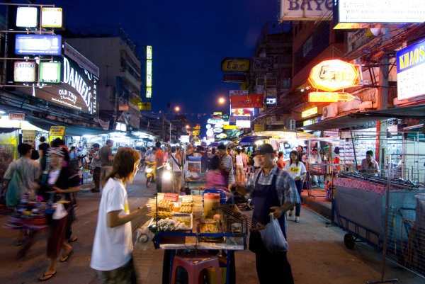 曼谷街头神秘算命阿婆，揭秘她那令人难忘的名字之谜,事业,希望,算命,第1张