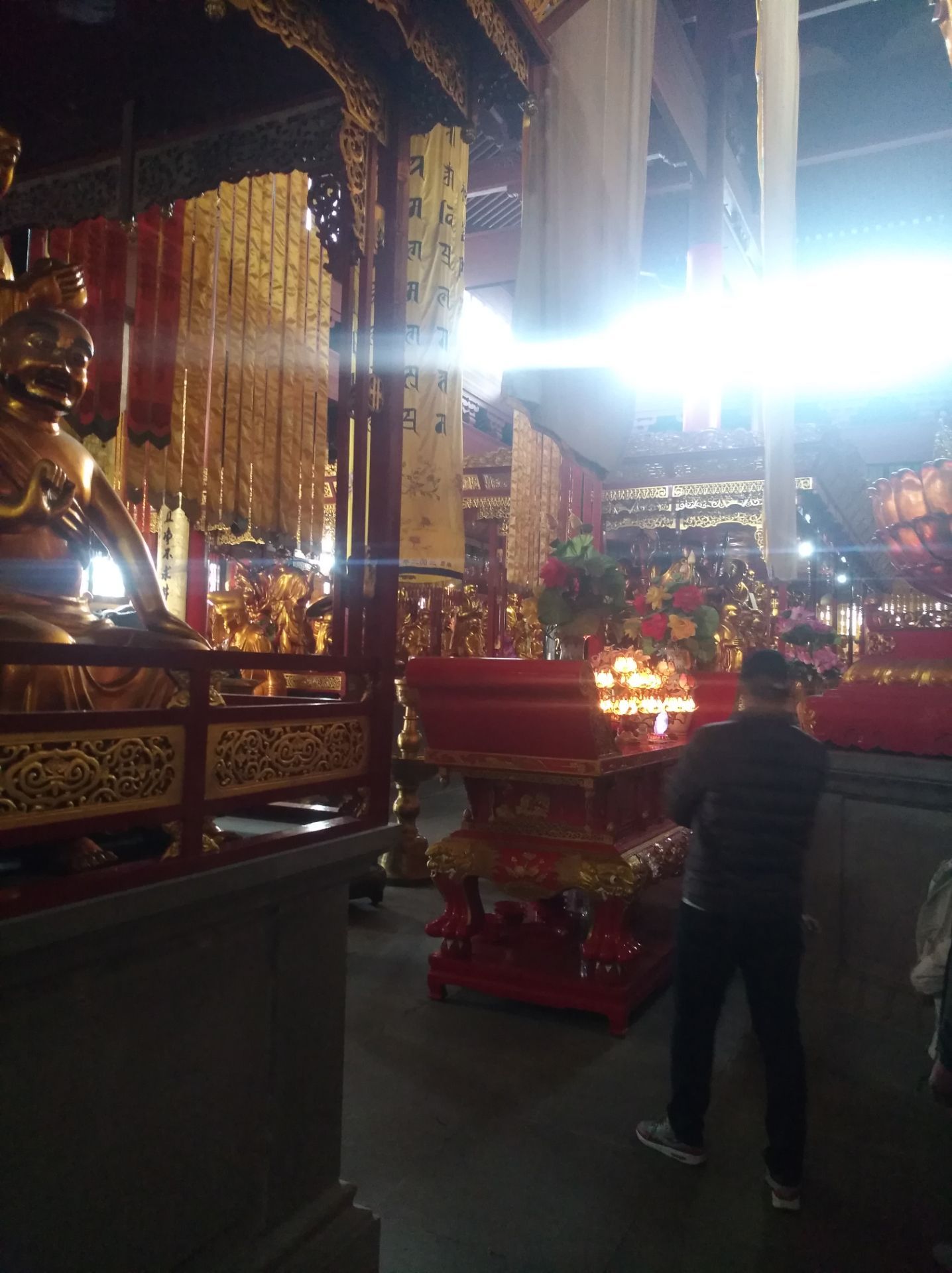 阿育王寺，探寻古刹的求签解签文化,求签,吉凶,文化传承,第1张