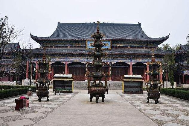 昆明探秘，探寻求签灵验的神秘寺庙,事业,求签,寺庙,第1张