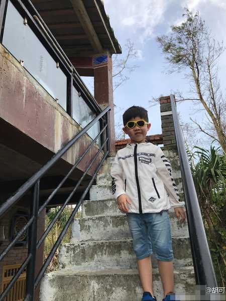 朱锐胡可生安吉时，一家四口的幸福时光,事业,挑战,希望,第1张