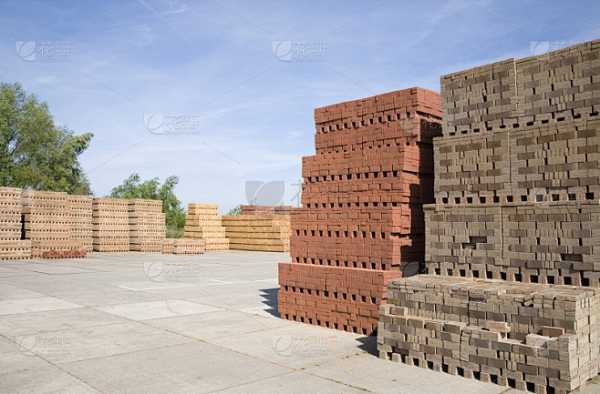 解梦之谜,一大堆砖头究竟预示着什么?,象征,事业,挑战,第1张 解梦之谜,一大堆砖头究竟预示着什么?,象征,事业,挑战,第1张