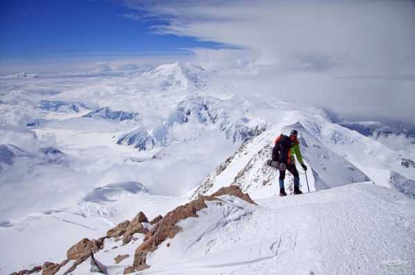 周公解梦,做梦爬雪山寓意探析,象征,事业,挑战,第1张 周公解梦,做梦爬雪山寓意探析,象征,事业,挑战,第1张