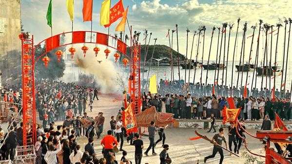 探秘不用干戈见丰年签语,解读其背后的文化内涵,象征,美好,解读,第1张 探秘不用干戈见丰年签语,解读其背后的文化内涵,象征,美好,解读,第1张